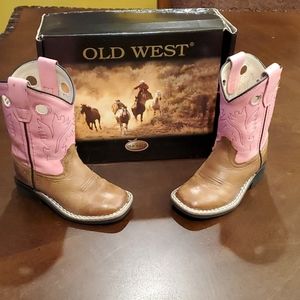 * SOLD* Toddler girl boots